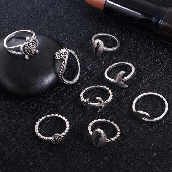🌊New Set Of 8Pcs Silver Coated Stackable Rings🌊 - Picture 4 of 7